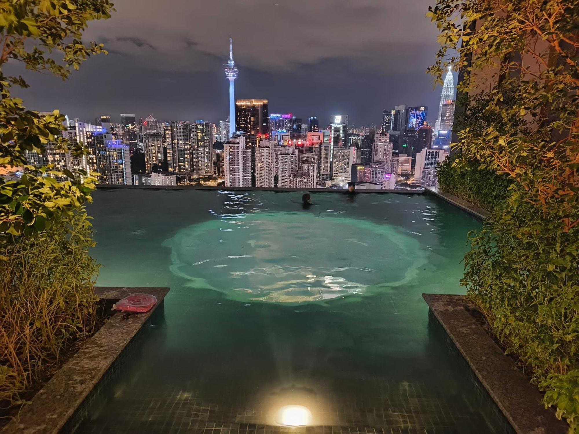 Lucentia Suites Klcc By City View Куала-Лумпур Экстерьер фото