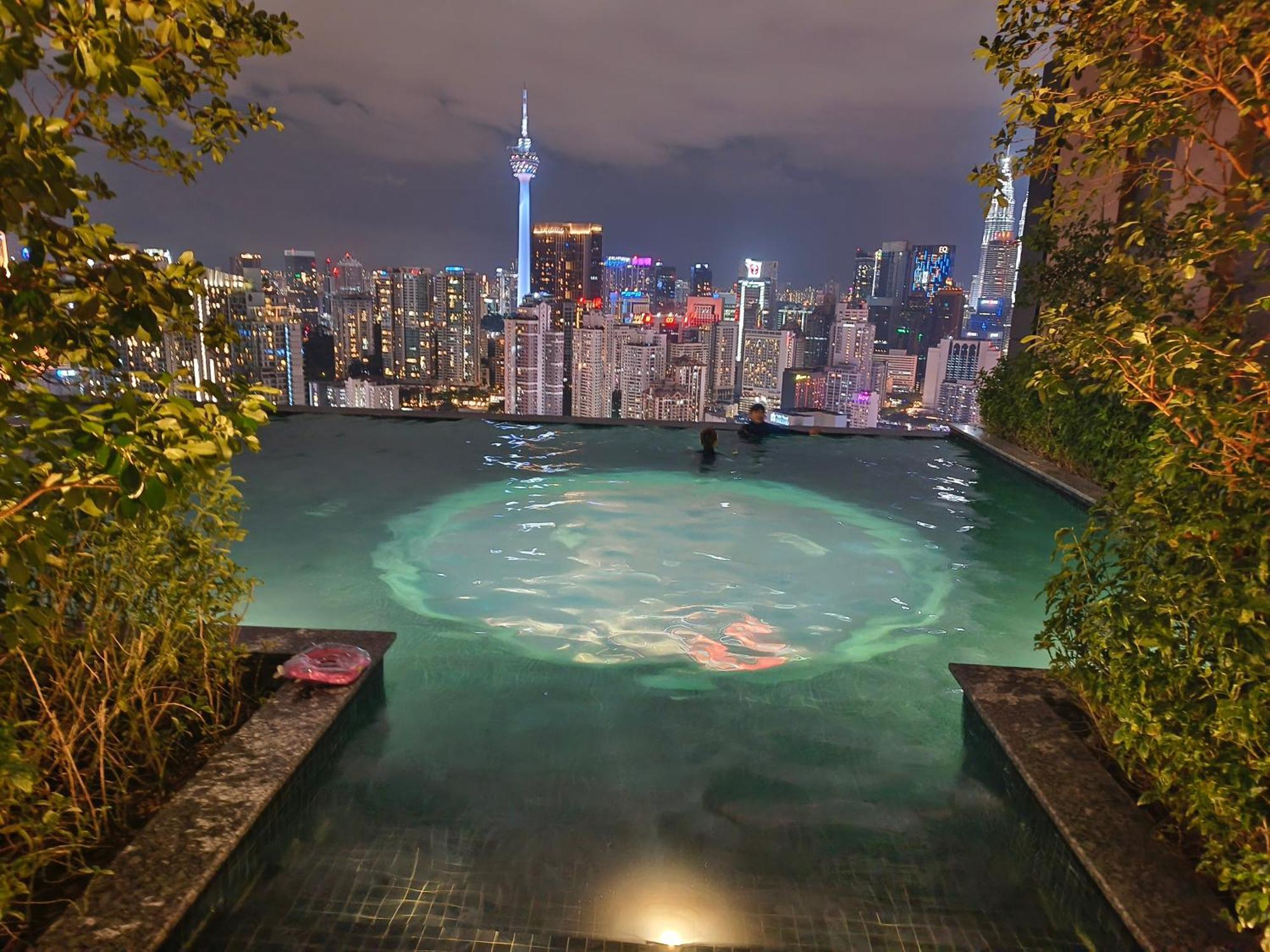 Lucentia Suites Klcc By City View Куала-Лумпур Экстерьер фото