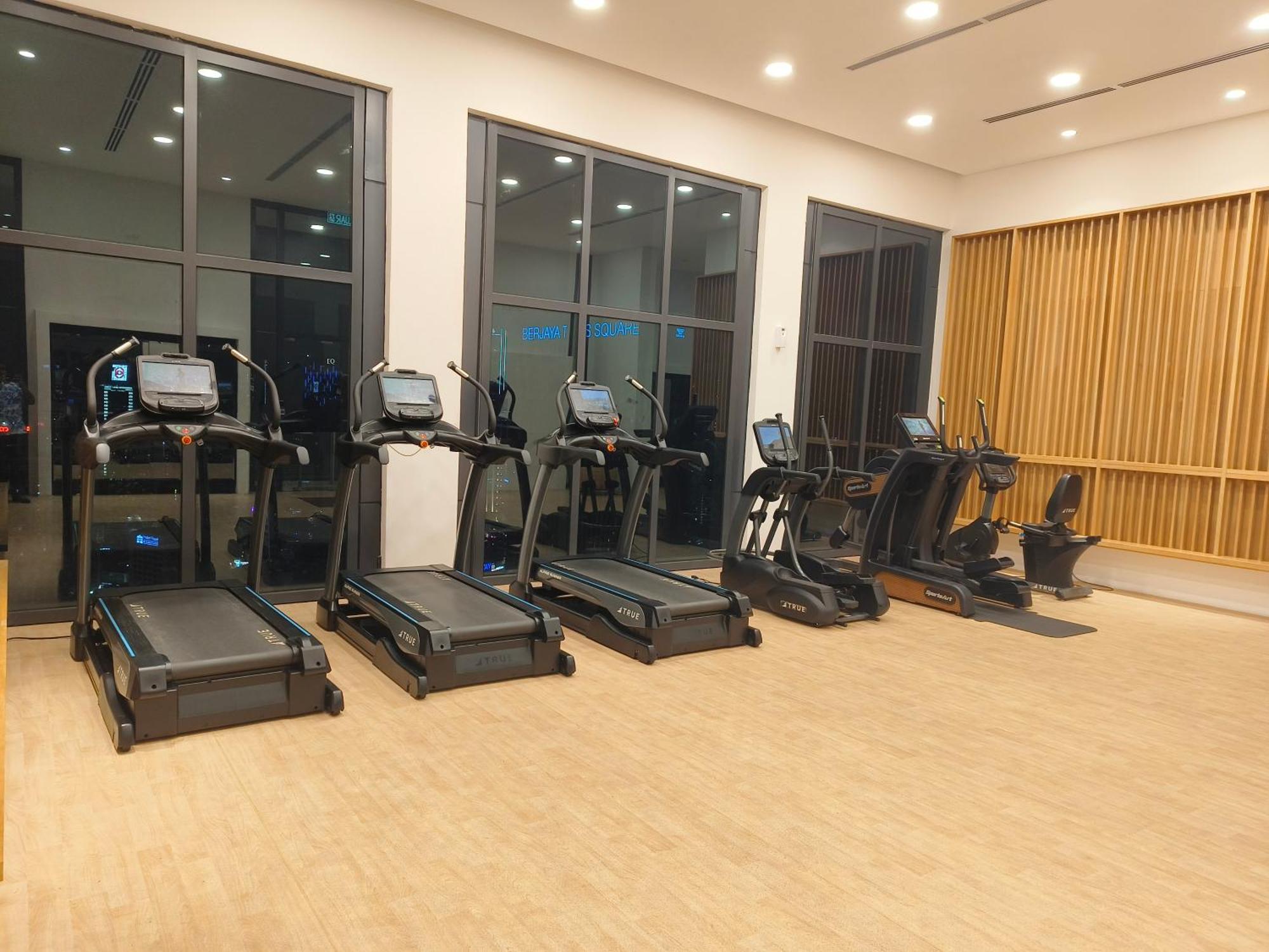 Lucentia Suites Klcc By City View Куала-Лумпур Экстерьер фото