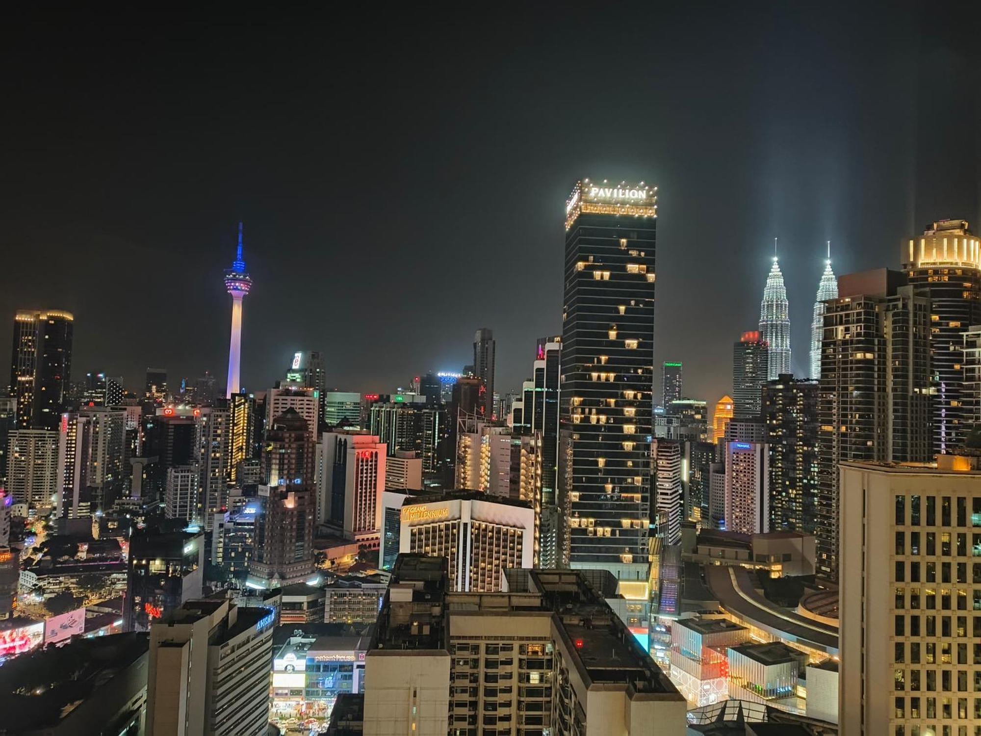 Lucentia Suites Klcc By City View Куала-Лумпур Экстерьер фото