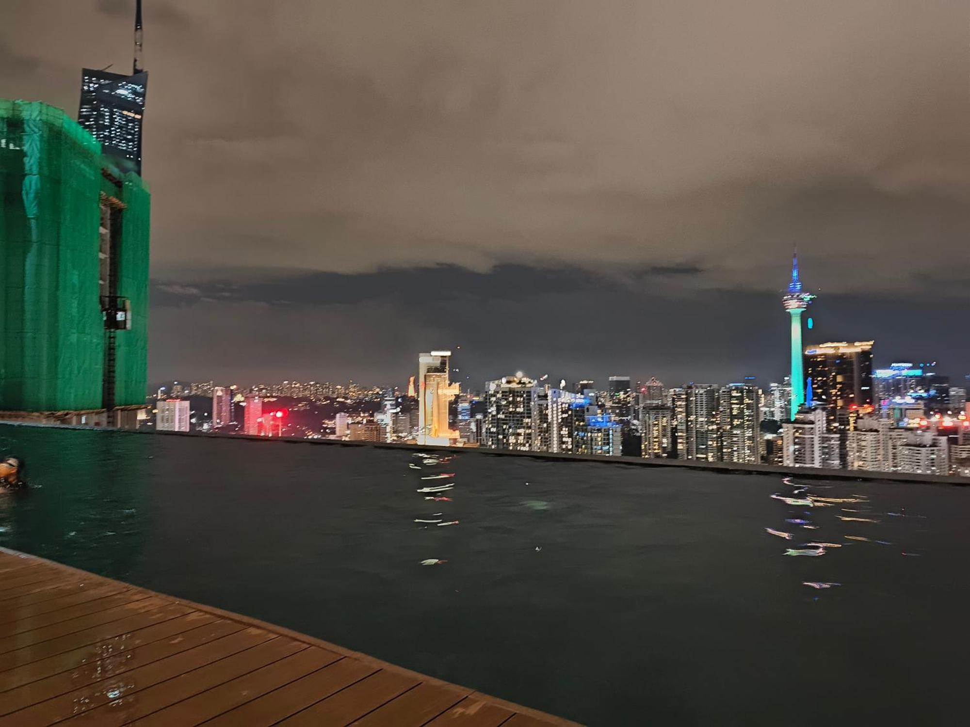 Lucentia Suites Klcc By City View Куала-Лумпур Экстерьер фото